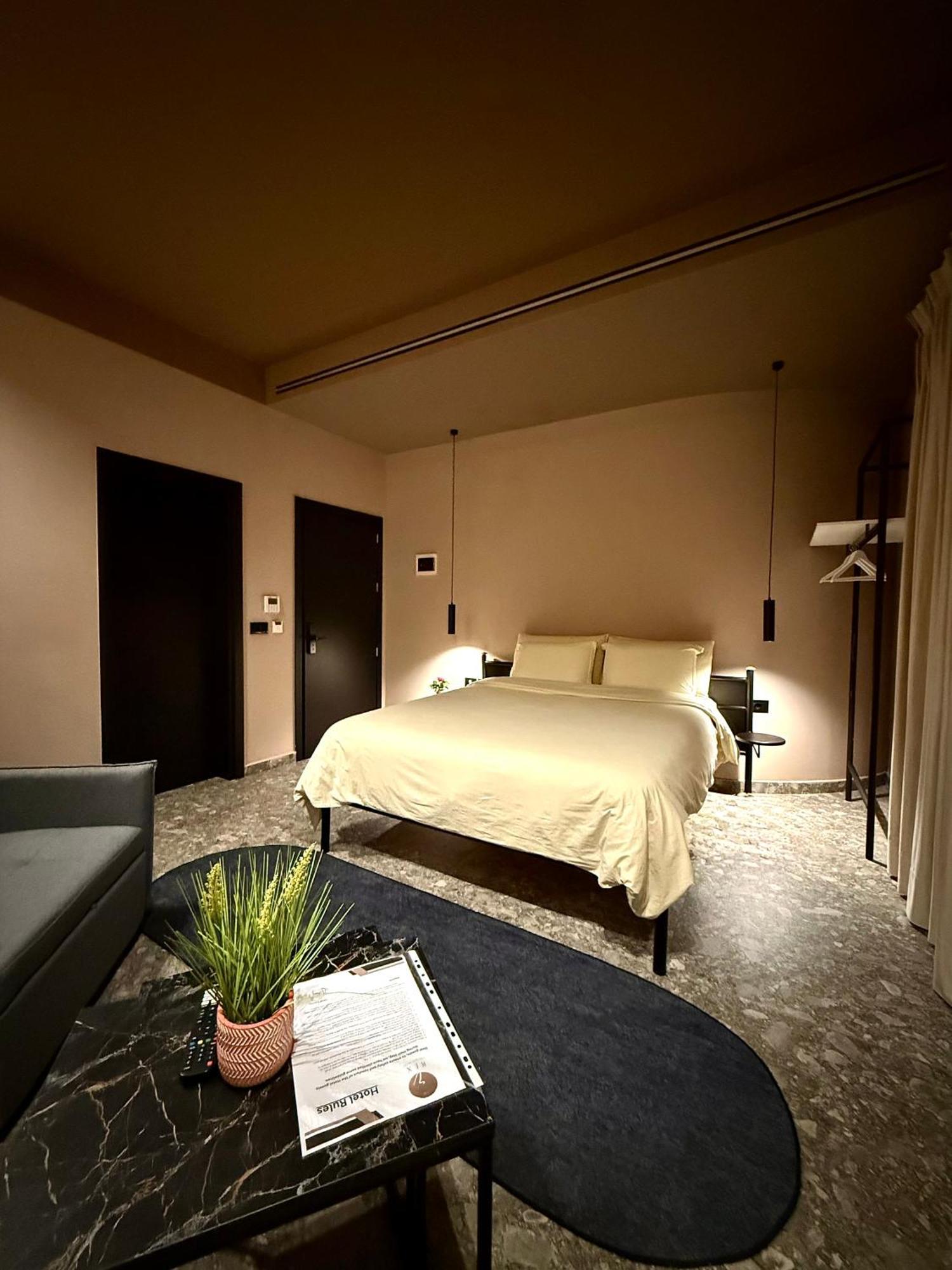 Rex Hotel Boutique Tirana Kültér fotó