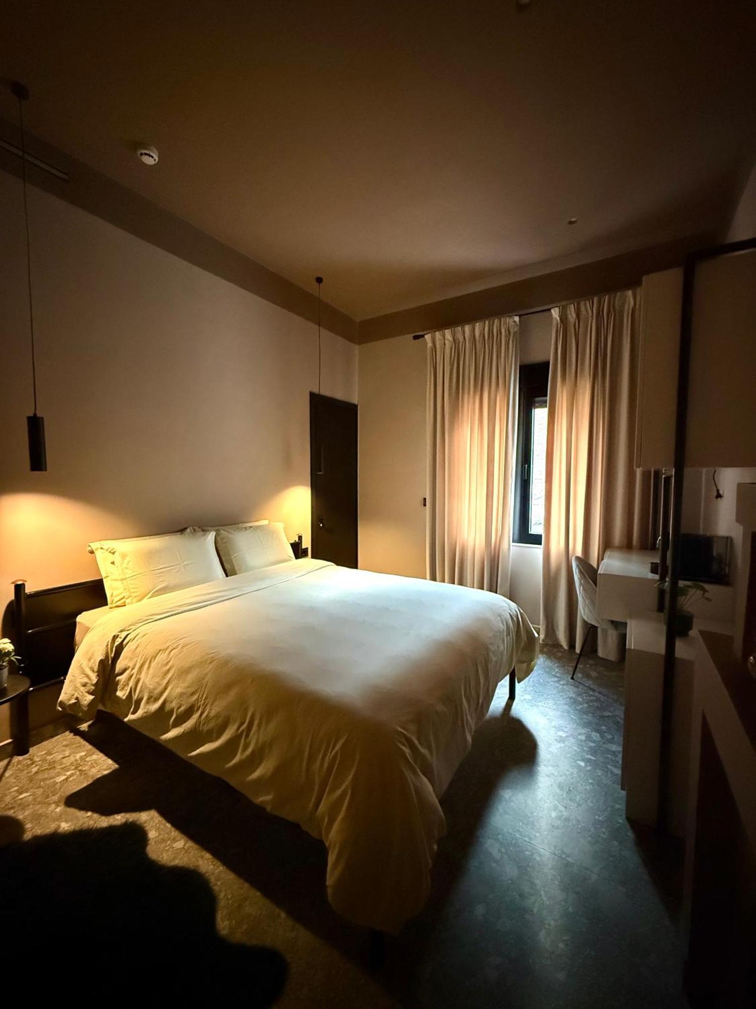 Rex Hotel Boutique Tirana Kültér fotó