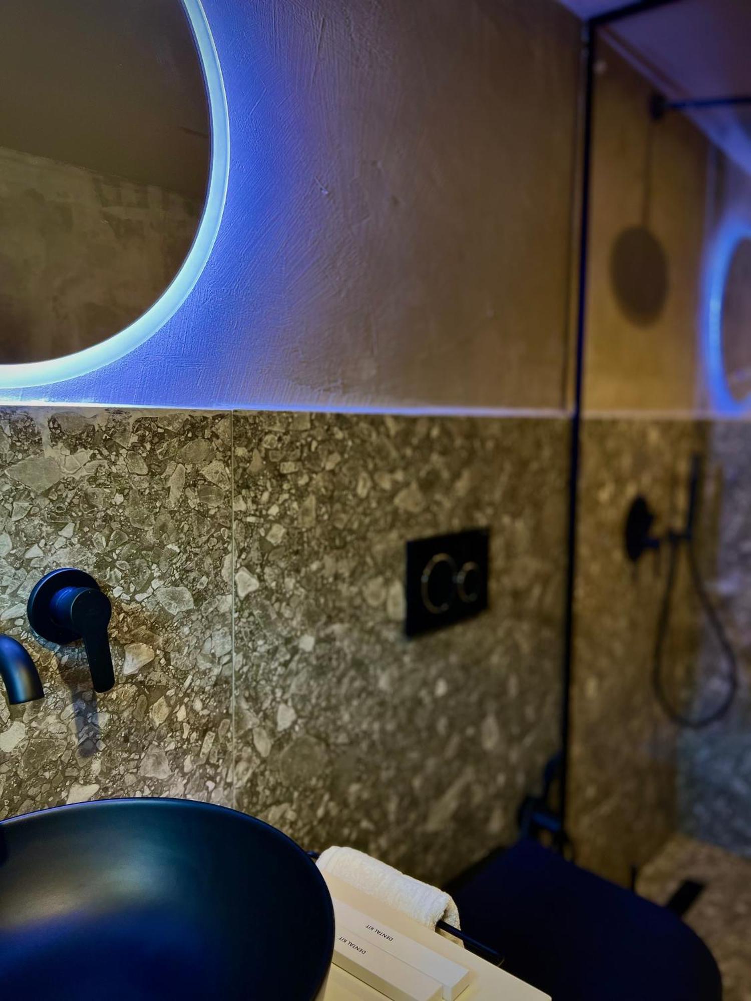 Rex Hotel Boutique Tirana Kültér fotó