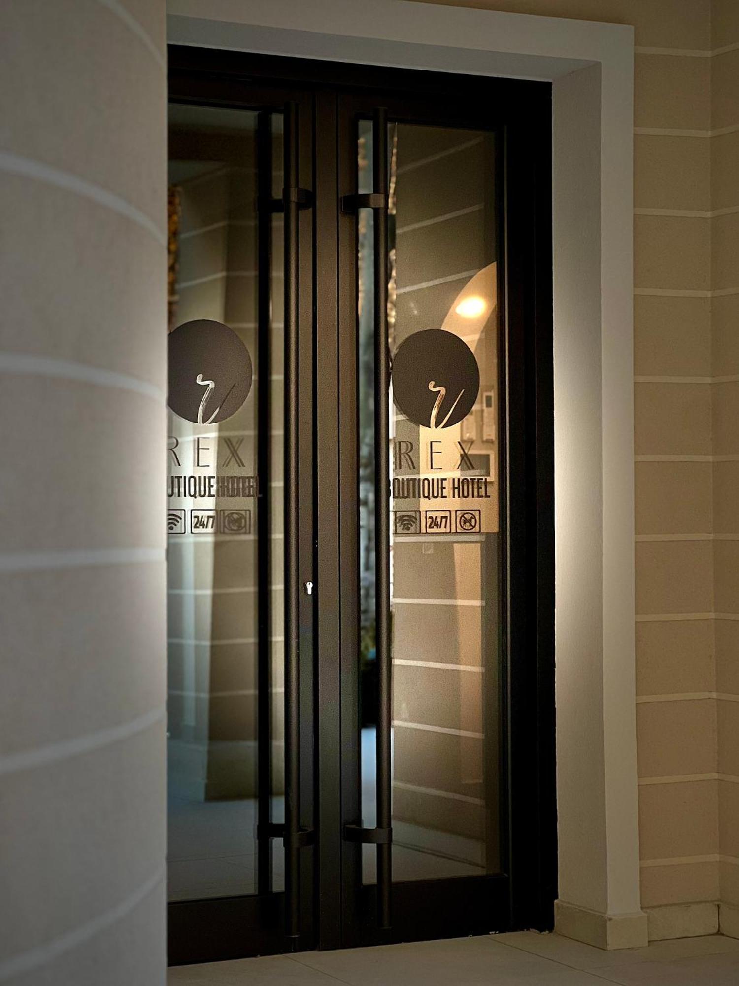 Rex Hotel Boutique Tirana Kültér fotó